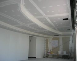 plafond-commerce-ba13-platrier-professionnel-bordeaux-gironde