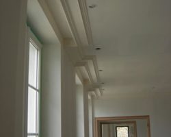 soubassement-corniche-staff-platrier-professionnel-gironde